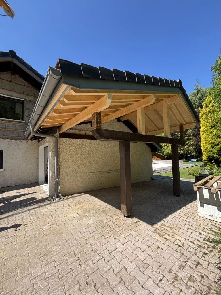 Chantier maison de charpente en Haute Savoie
